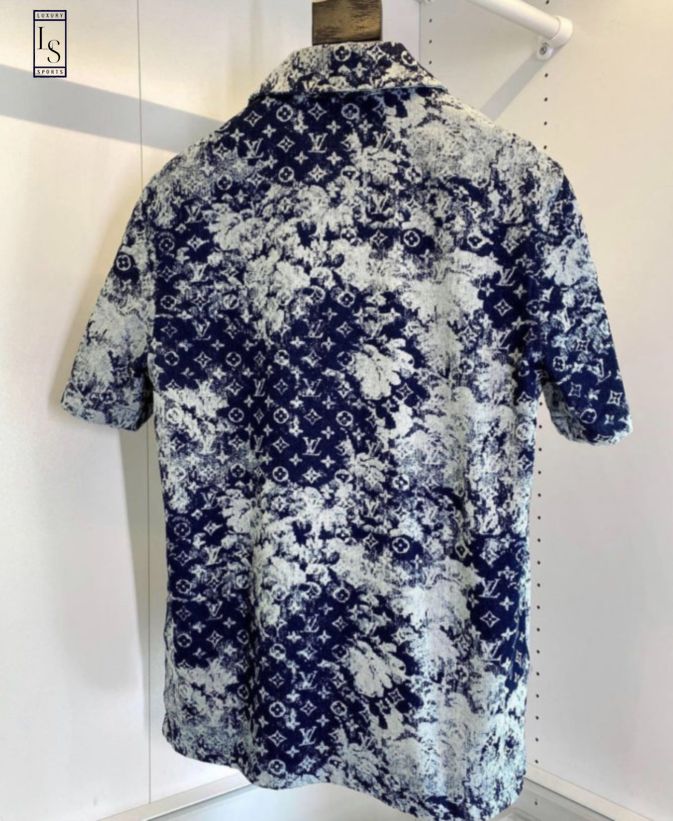 New] Louis Vuitton Tapestry Hawaiian Shirt 