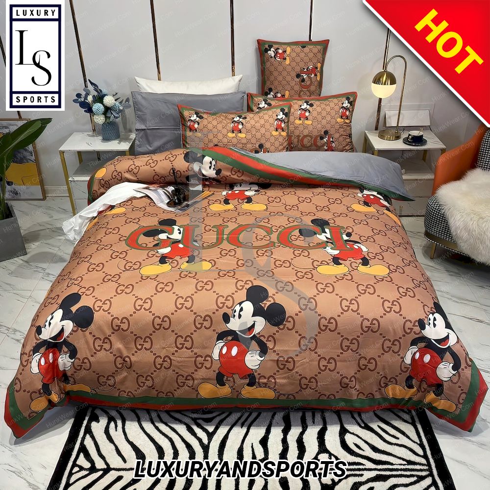 Gucci Bedding Set Italy Beige Red Gold Luxury Bed Sheets - Ecomhao Store in  2023