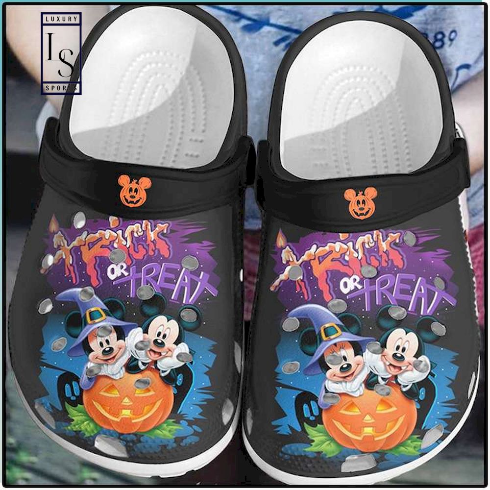 [SALE] Halloween Mickey and Minnie Trick or Treat Crocs Crocband Clogs ...