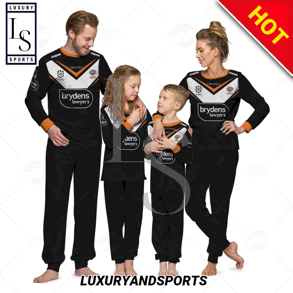 NRL Wests Tigers Personalised Pajamas Set For Family