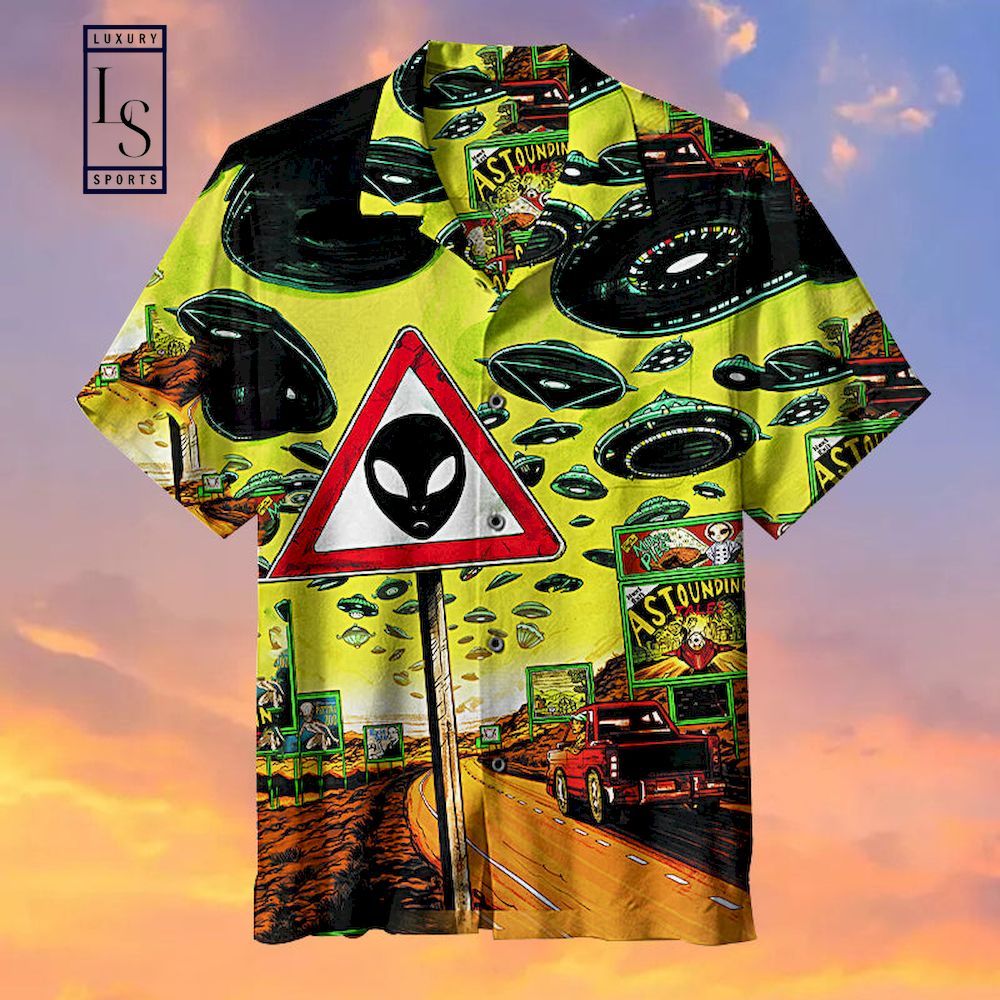 Saucer Country Hawaiian Shirt