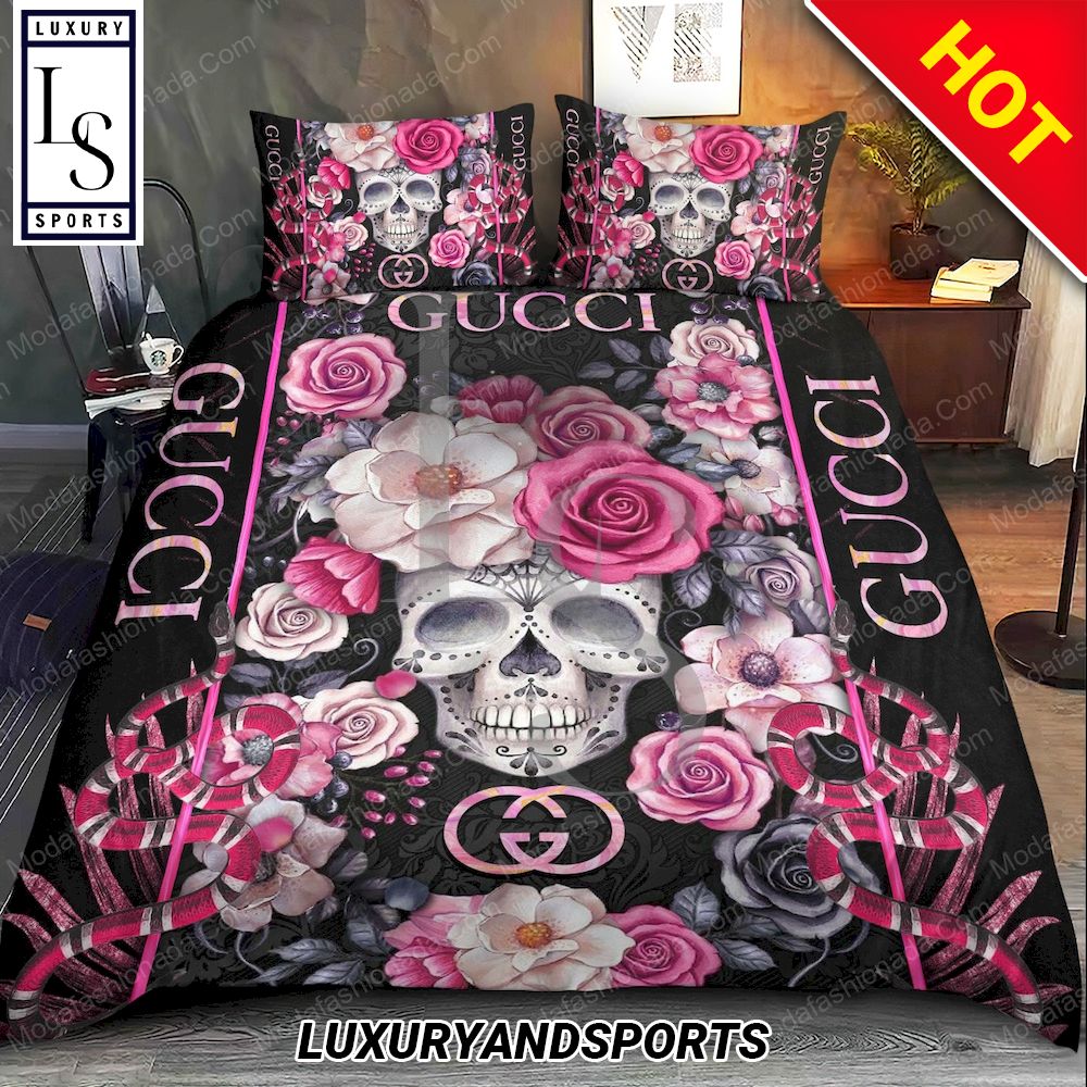 Gucci Monogram Pink Luxury Bedding Set - Tagotee